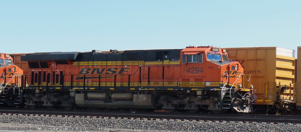 BNSF 4294